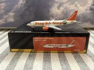 1:400 Airplane Model B 737-300 EASY JET Limited Edition G-EZYH