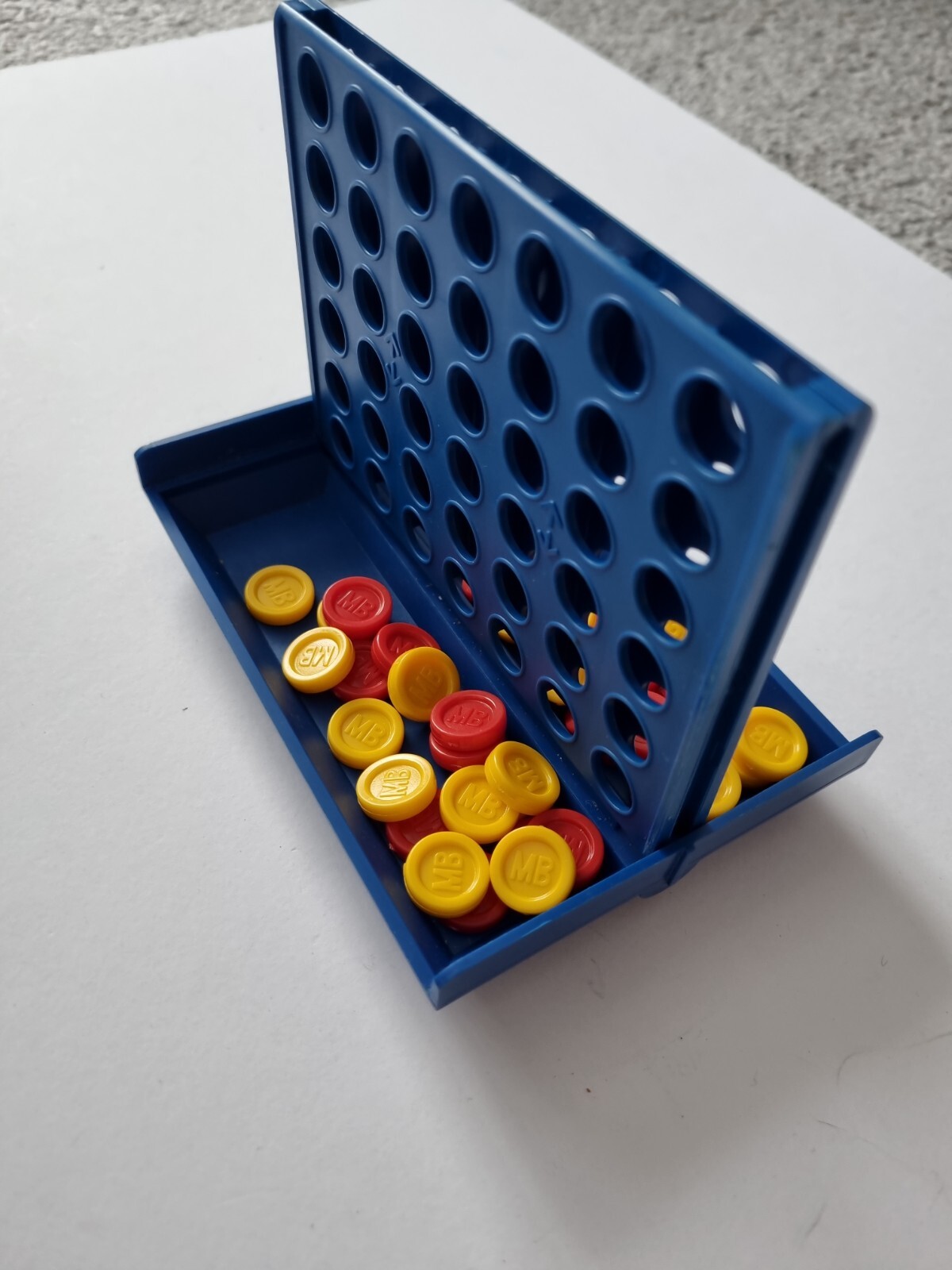 MB Games Travel Connect 4 Game, 1982, Rare, Vintage, Collectable, VGC