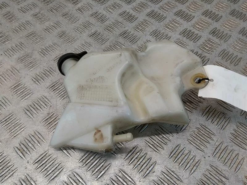 Aprilia SHIVER SL750 (07>) Header Tank — 第 3/3 张图片