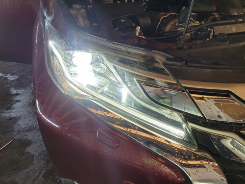2020 MITSUBISHI SHOGUN SPORT MK3 FRONT RIGHT DRIVER SIDE HEADLIGHT OEM 8301C796 - Picture 3 of 16