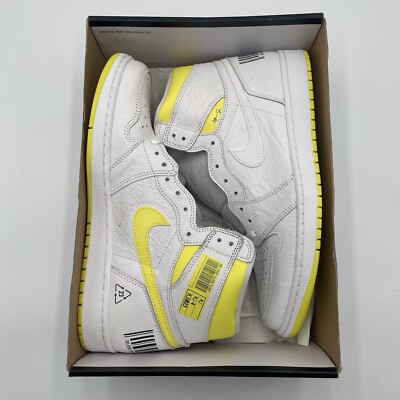 Brand New Nike Jordan 1 Retro High First Class Flight Size