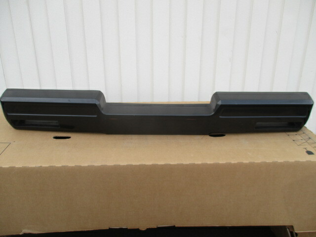 LAMBORGHINI COUNTACH FRONT BUMPER RUBBER ORIGINAL USED SUPPER CLEAN CONDITION