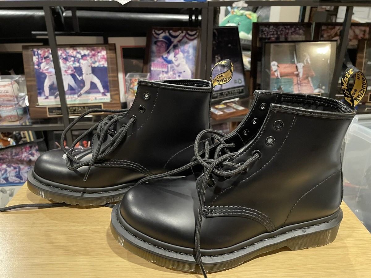Dr. Martens 101 Smooth Leather Ankle Boots 6-Eye Mens Shoe