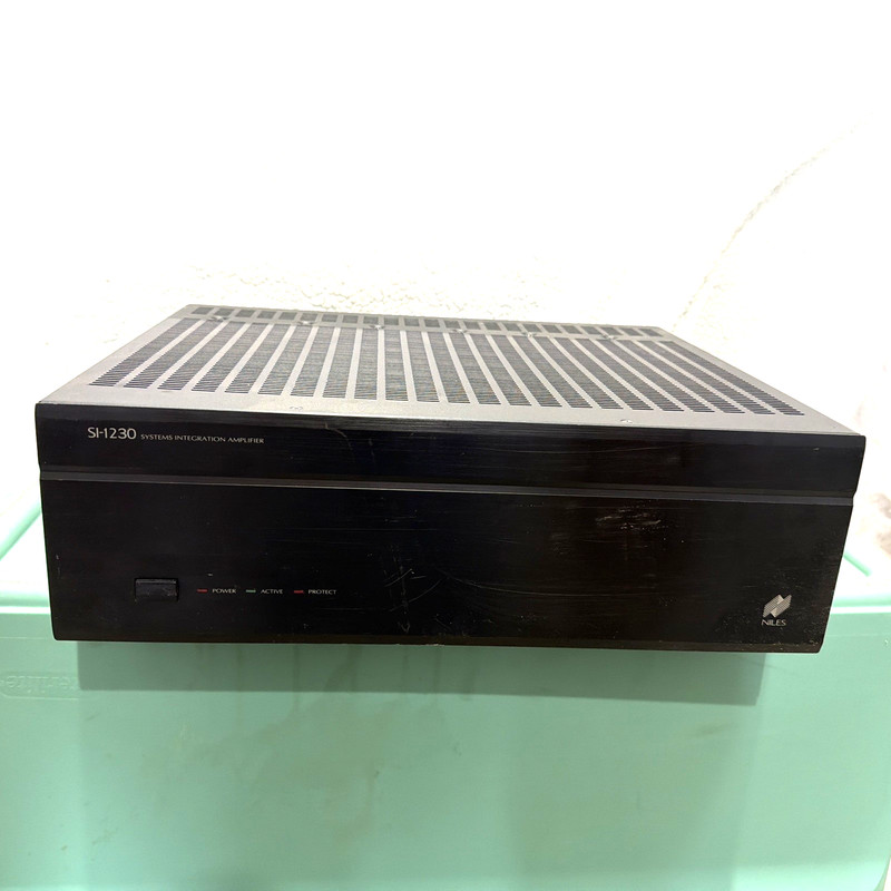 Niles Audio SI-1230 Integration Power Amplifier Untested No Power Parts Repairs