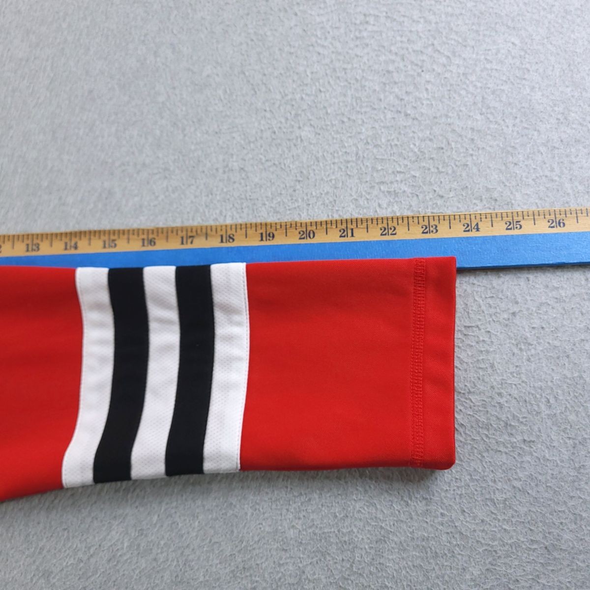 Chicago Blackhawks Hoodie Jersey Womens XL Red Reebok NHL Sweatshirt Pullover thumbnail 10