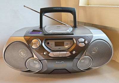 Philips CD Radio Boombox AM FM Portable Dynamic Bass Boost TESTED NO TAPE READ