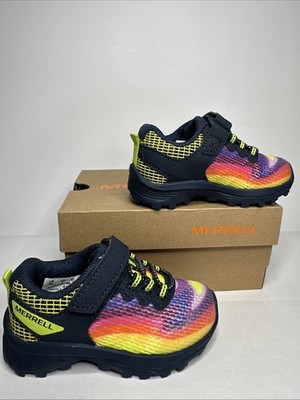 Merrell Boys Size 5 Nova 3 JR RNBW MTNS 4 
