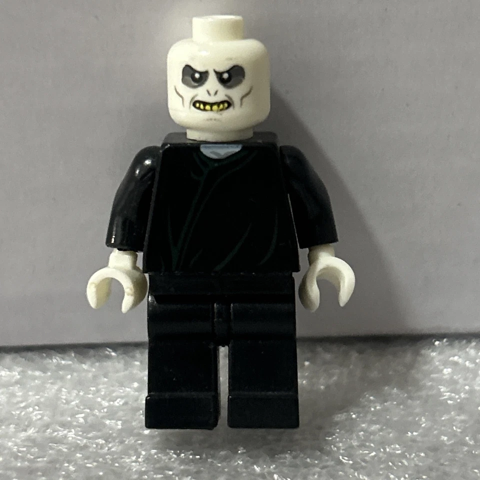 LEGO Lord Voldemort MINIFIGURA Lote Harry Potter 20 Aniversario Oro 76389 hp312 Foto 4 de 4