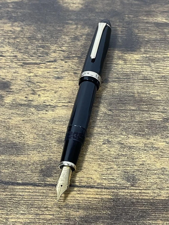 Pluma Estilográfica Sailor Oro Blanco 21K De Colección Plumín Excelente Flujo de Tinta Probado Foto 3 de 4
