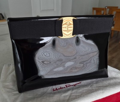 Salvatore Ferragamo Vara 2Way Shoulder/Clutch bag - Black Leather ITALY