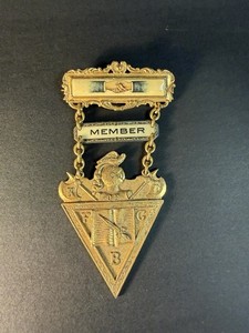 Knights Of Pythias Member Badge Pin Medal