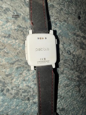 Pebble Smart Watch 501 White Smartwatch Untested