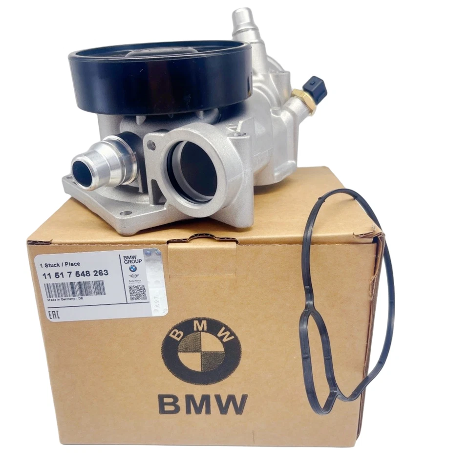 Water PumpFor BMW 550i xDrive 650i 750i X5 X6 4.4L 11517548263 NEW Engine Foto 3 de 4