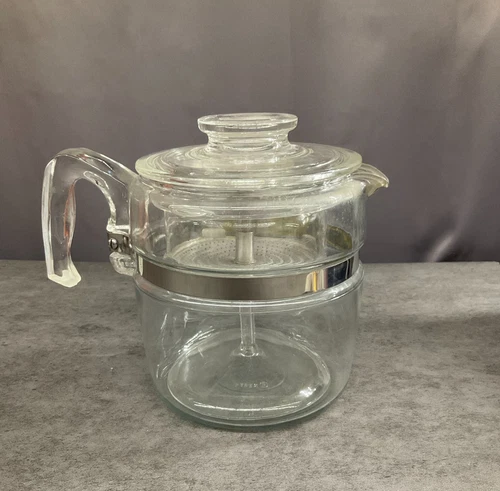vintage Pyrex coffee pot 6 cup complete