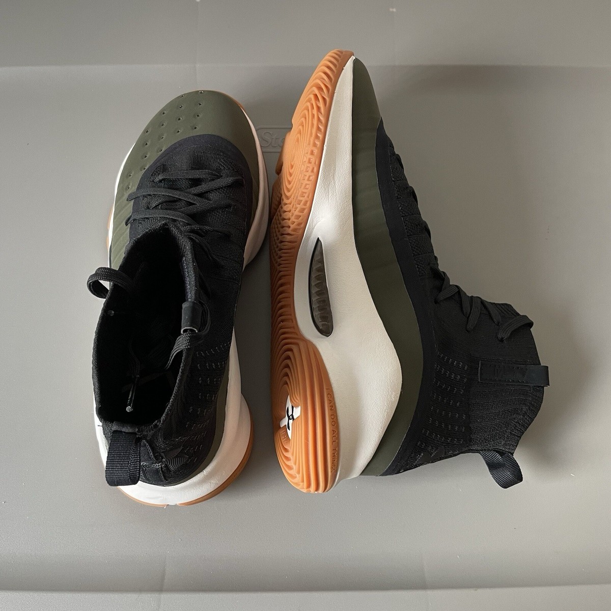 Mens Sz 7.5 / Women's Sz 9 Under Armour Curry 4 Retro Basketball