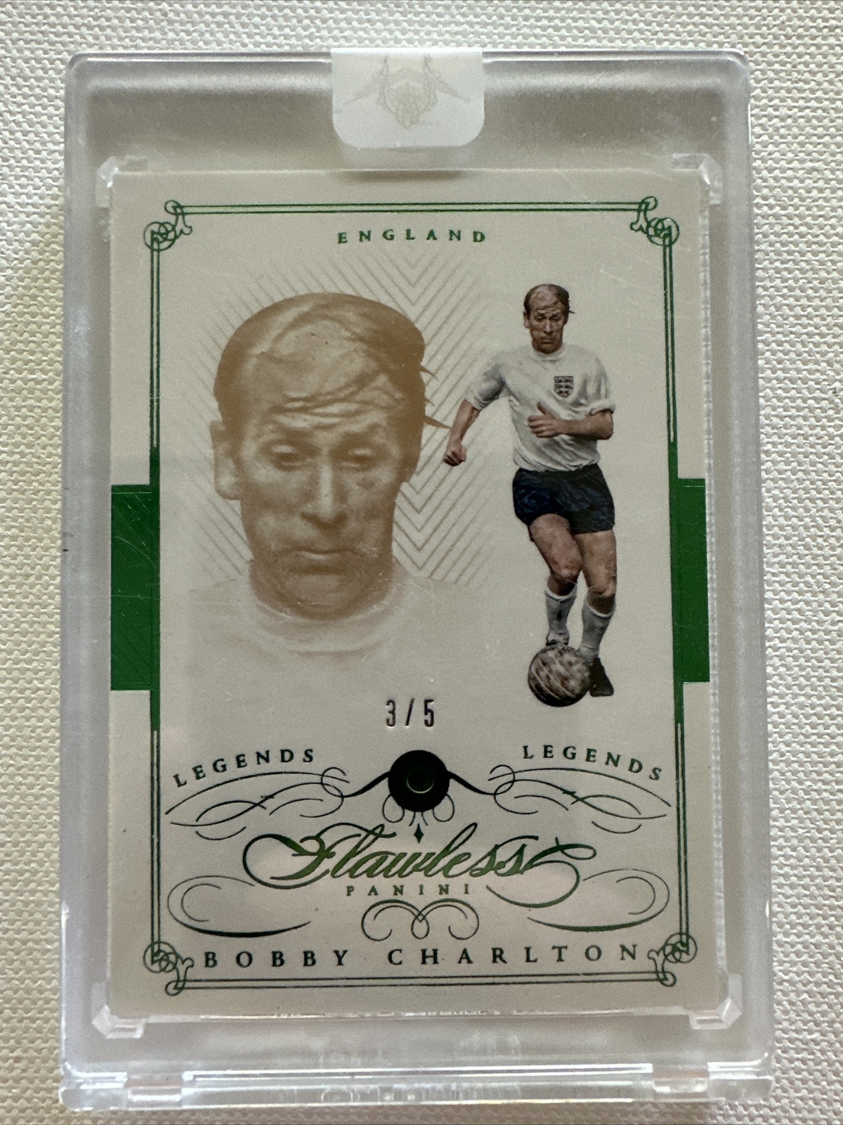 Bobby Charlton 2015 Flawless #124 2015 Panini Flawless /20 Price 