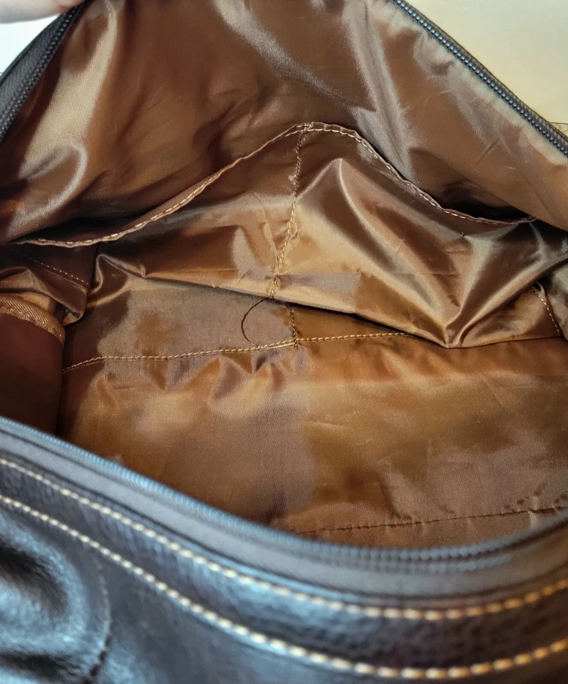 Bolso de viaje de cuero de colección Wilsons para fin de semana marrón profundo con correa ajustable Foto 4 de 4