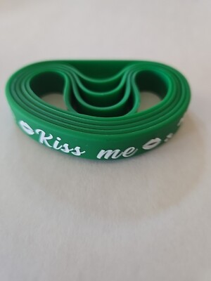 St. Patricks Day  Kiss Me Green Silicone Wristbands Bracelets Unisex  5 Pack