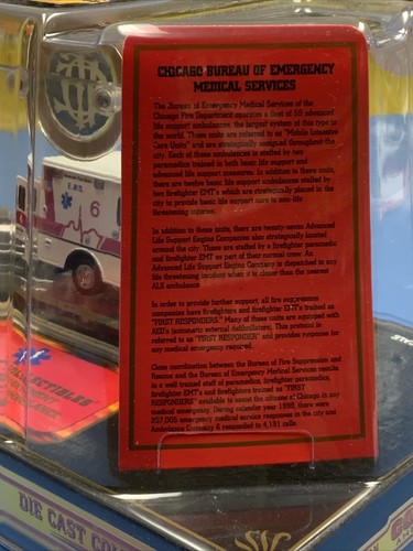 CODE 3 COLLECTIBLES CHICAGO FIRE DEPARTMENT #EMS AMBULANCE #12065 - Picture 9 of 14