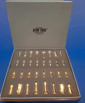 Vintage 1994 STAR TREK Tri-dimensional (3D) Chess Set (Pieces Only)  