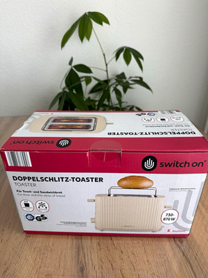 switch on Doppelschlitz-Toaster 2 Scheiben 730-870 W beige mit Brötchenaufsatz