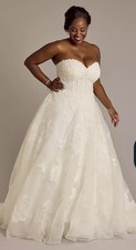 Oleg Cassini Ivory 3D Floral Wedding Gown Size 14