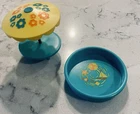 VINTAGE FISHER PRICE LITTLE PEOPLE BLUE YELLOW UMBRELLA TABLE & POOL.