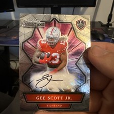 2021 Wild Card Alumination NIL Collegiate Edition Autographs Gee Scott Jr. 