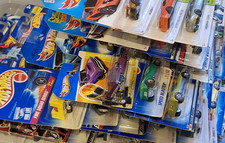 HOT WHEELS VINTAGE - RARE HARD TO FIND CARS - T HUNTS - FIRST EDITIONS - #2