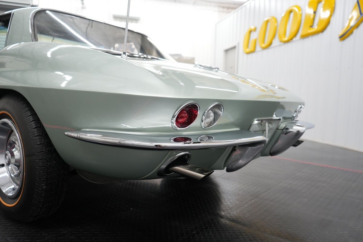 1970 Yellow Chevrolet Corvette   | C3 Corvette Photo 9