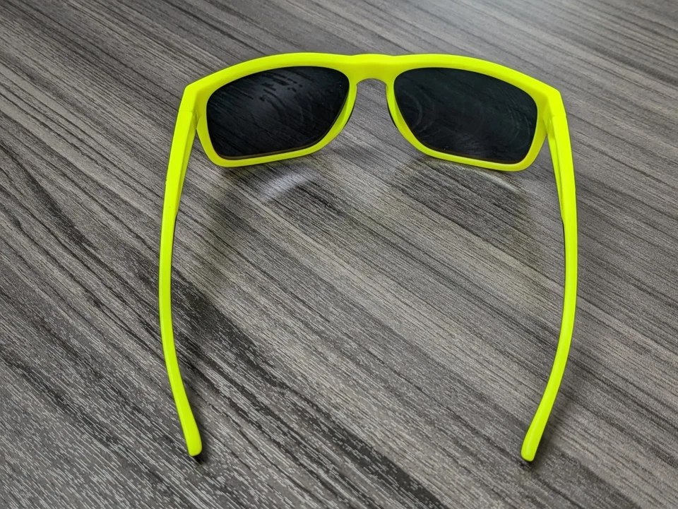 Tifosi Swick Sunglasses in Neon Yellow/Orange, Smoke w/Red Mirror Lenses, #337 - Image 4 of 4