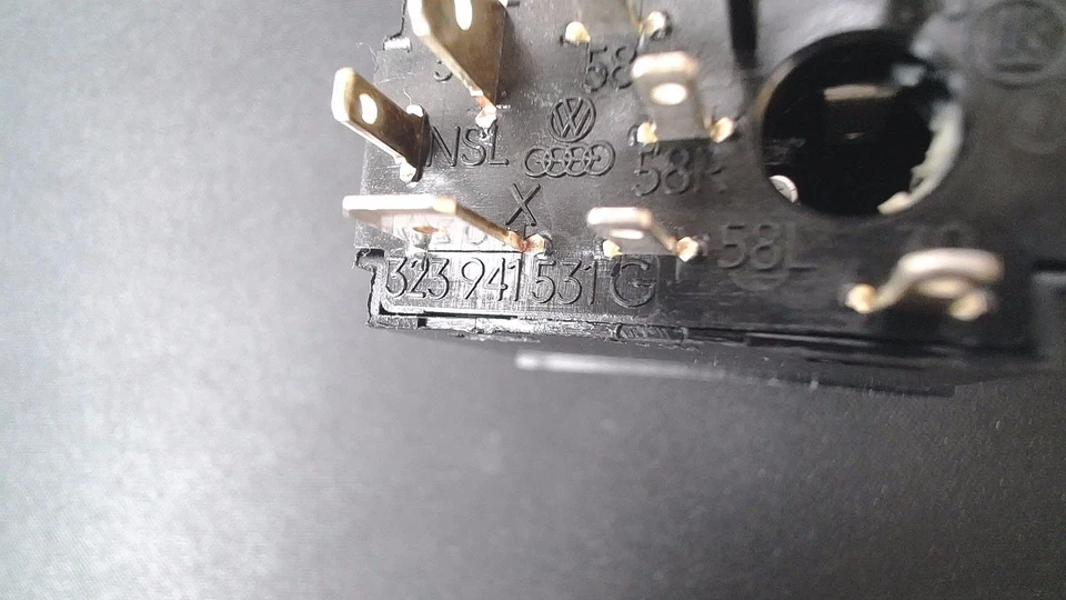 Lichtschalter VW Polo 86 C 323941531G 12 Monate Garantie Sofortversand - Bild 4 von 4