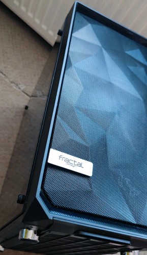 Fractal Design Meshify C Mid-Tower PC Case Temperate Glass + 550W Power Supply - Afbeelding 2 van 24
