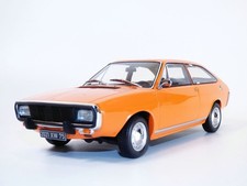 RENAULT 15 TL orange 1/18 R15 1971