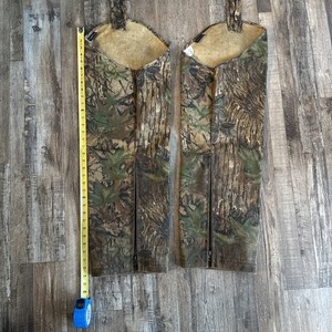 Rattlers Brand Snake Chaps - Realtree Camo, 100% Cordura Nylon, Size Regular USA