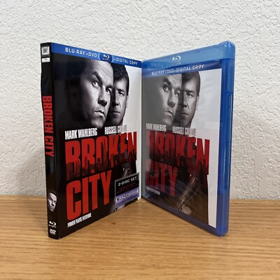 Broken City (Blu-Ray/DVD/Digital, 2013) w/ Slipcover Mark Wahlberg Russell Crowe