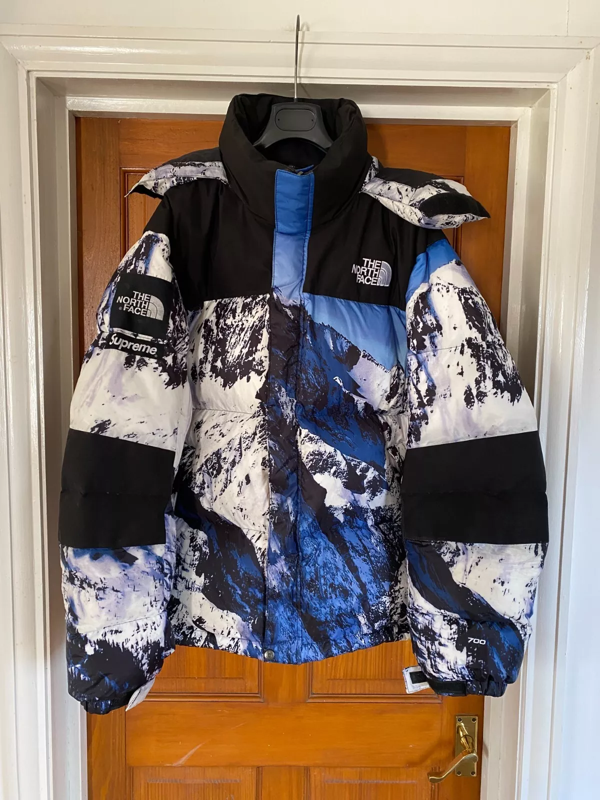 Manteau veste rembourré Supreme x The North Face Mountain Baltoro Down 700 XL tampon