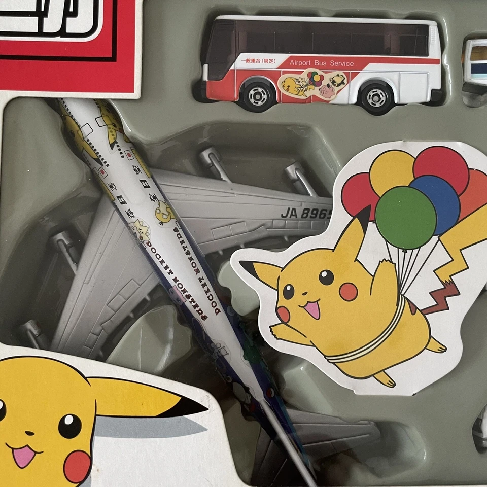 TOMICA TOMY Pokemon Jet ANA набор Аэропорт Транспорт Грузовик B747 Автобус Автомобиль TomicaJapan - Изображение 3 из 4