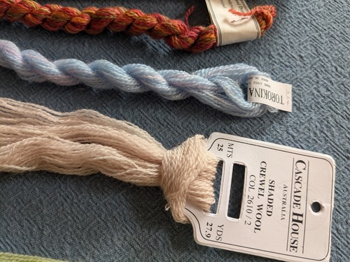 DMC, Cascade House, Torokina Yarns - 5 Skeins - Picture 4 of 12