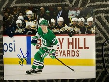 Hartford Whalers Carolina Andrei Svechniko Signed Autographed 11x14 Photo COA #1