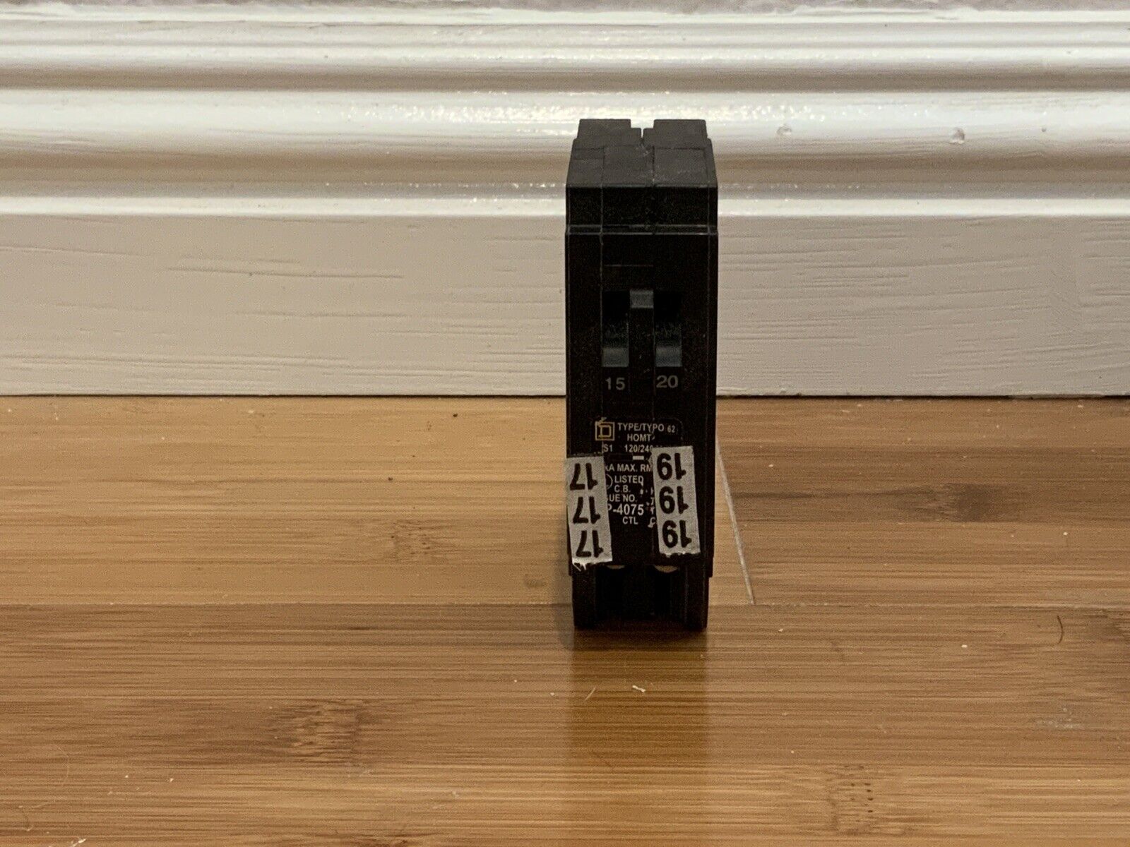 Square D HOMT1520CP 20 A Miniature Circuit Breaker for sale online