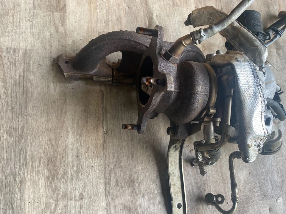 CARGADOR TURBOCOMPRESOR MOTOR AUDI A3 OEM 09-13 2.0 V4 Foto 3 de 4