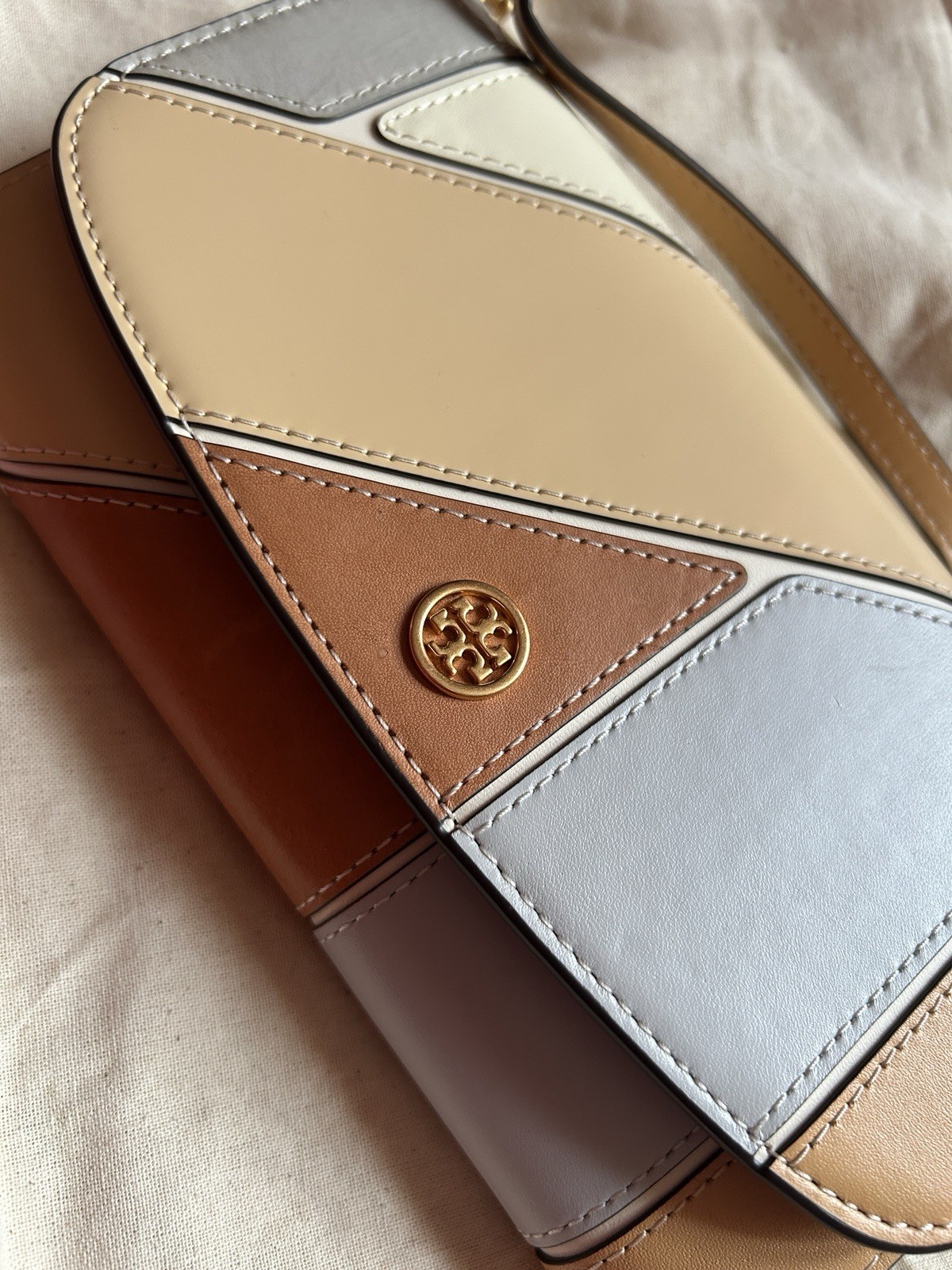 Preowned TORY BURCH ROBINSON PATCHWORK CROSSBODY … - image 3