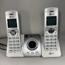 AT&T EL52306 Dect 6.0 2 Handset Cordless Phone Answering System & Caller ID