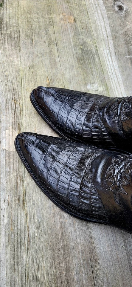 Женские 9B Lucchese Горбатый Алигатор Кайман Хвост/позвоночник Вырез Ручной Работы Черные Кайманы - Изображение 3 из 4