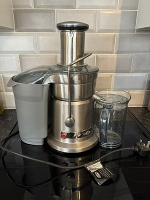 Breville Cafe Serie Handelsqualität Entsafter JE4 (Salbei Zentrifugal) 1200 Watt