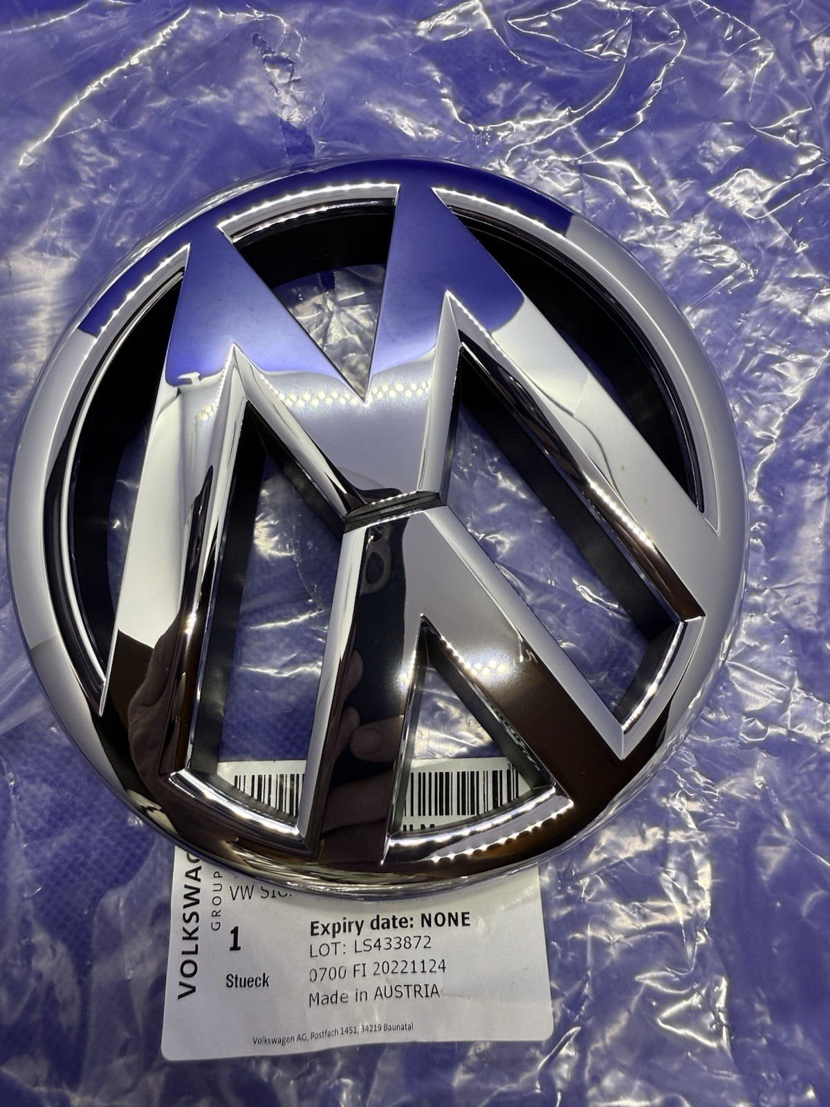 Emblème avant Volkswagen Polo 6R pour remplacer un monogramme usé