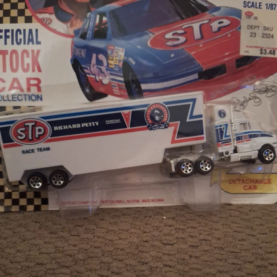 Richard Petty #43 NASCAR Lot Road Champs Team Transporter 1991 - Image 2 of 3