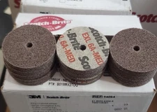 (15) 3M Scotch Brite EXL 2” x 1/4” x 1/4” Unitized Deburring Wheel 6A Medium
