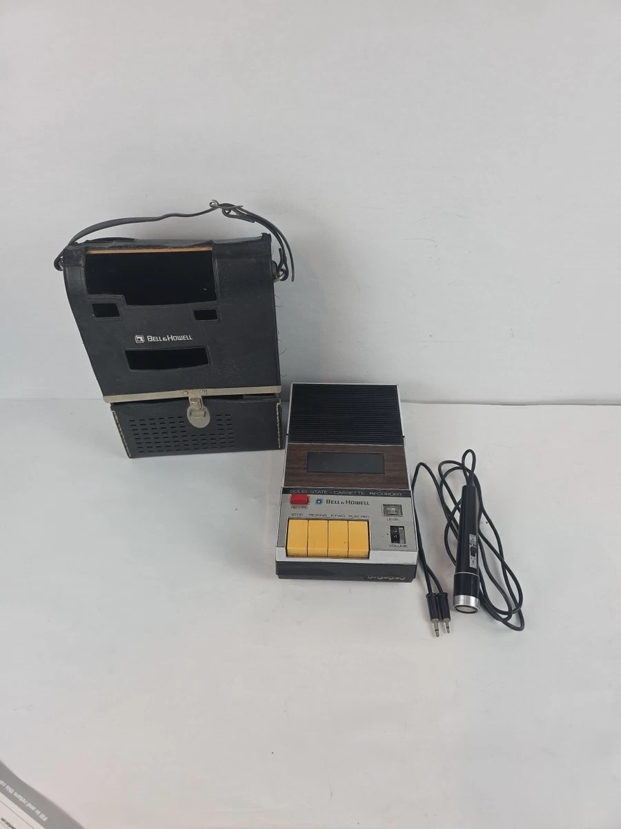 Lecteur Et Enregistreur De Cassette Modèle RQ-120S De National Panasonic Japon 1960s